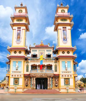 Cao Dai Temple